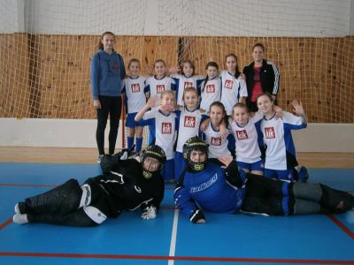 Naše holky slaví postup do krajského kola Think Blue Cup, 29. 11. 2015