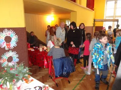Adventní trhy, 1. 12. 2015