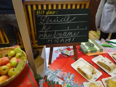 Adventní trhy, 1. 12. 2015