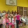 Zprávy z výstavy o Karlovi IV. – Otci vlasti a z výstavy a koncertu   ke Dni matek v ZŠ Komenského, 15. 5. 2016