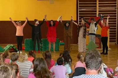 Vystoupení divadelního kroužku, 30. 6. 2016