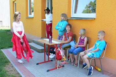 Oslavy Dne dětí a 50. výročí „narození loupežníka Rumcajse“., 10. 6. 2017