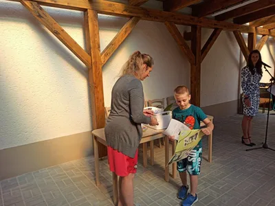 Předávání vysvědčení 2. třída, 30. 6. 2020