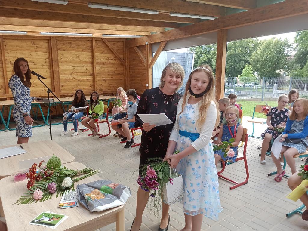 Předávání vysvědčení 5. třída, 30. 6. 2020