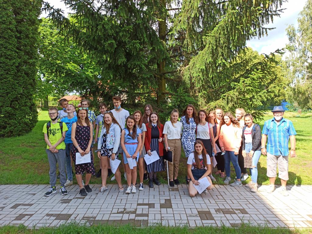 Předávání vysvědčení 8. třída, 30. 6. 2020