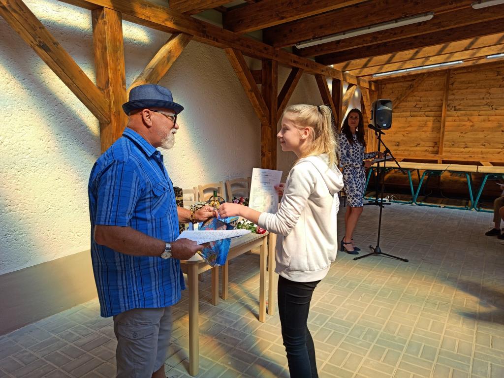 Předávání vysvědčení 8. třída, 30. 6. 2020