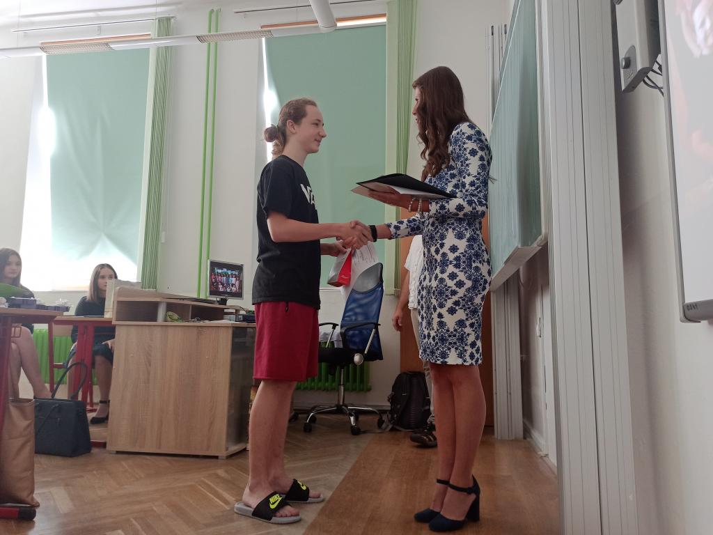 Předávání vysvědčení 9. třída, 30. 6. 2020