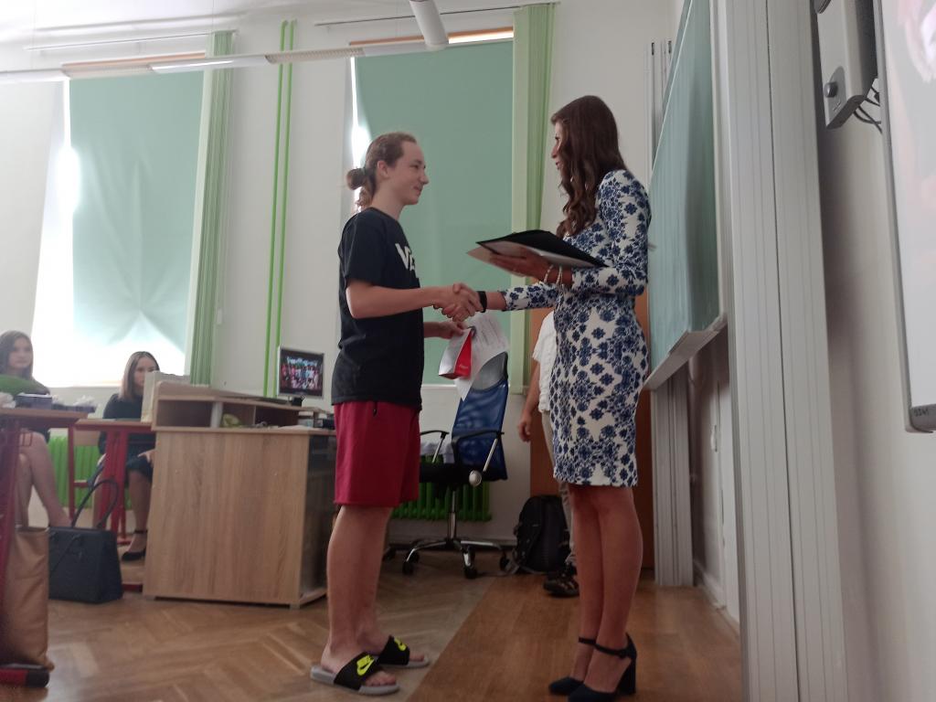 Předávání vysvědčení 9. třída, 30. 6. 2020