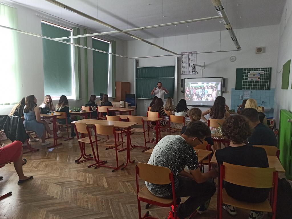 Předávání vysvědčení 9. třída, 30. 6. 2020
