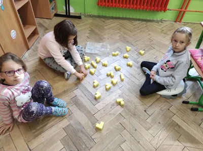 Stavby z krychlí, 26. 10. 2021