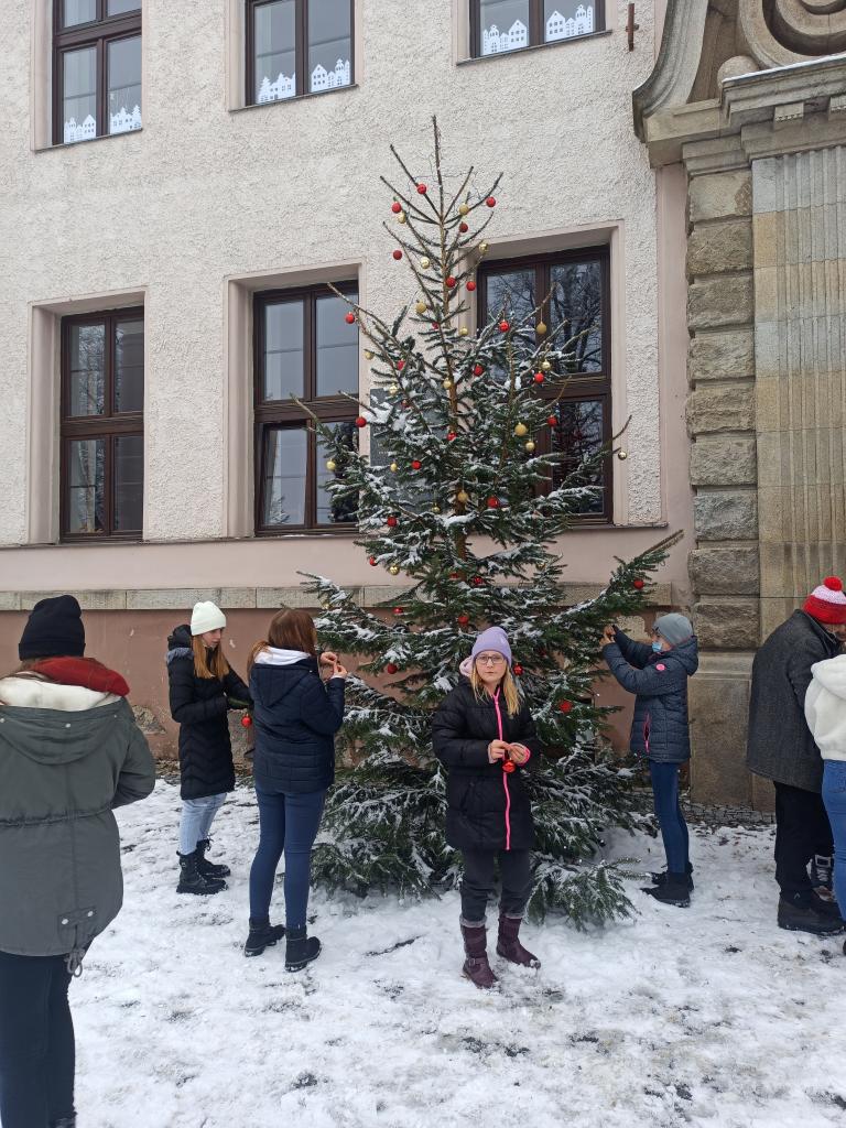 Zdobení vánočního stromku, 29. 11. 2021