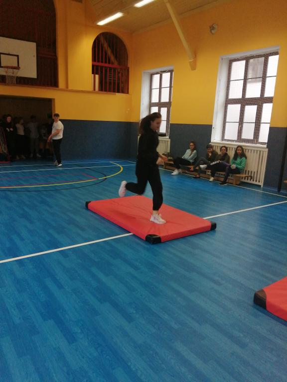 Sportovní hry - štafetové hry a skokanská abeceda, 31. 3. 2022