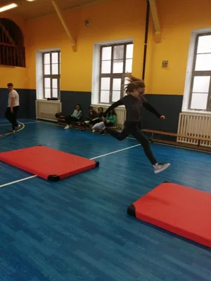 Sportovní hry - štafetové hry a skokanská abeceda, 31. 3. 2022