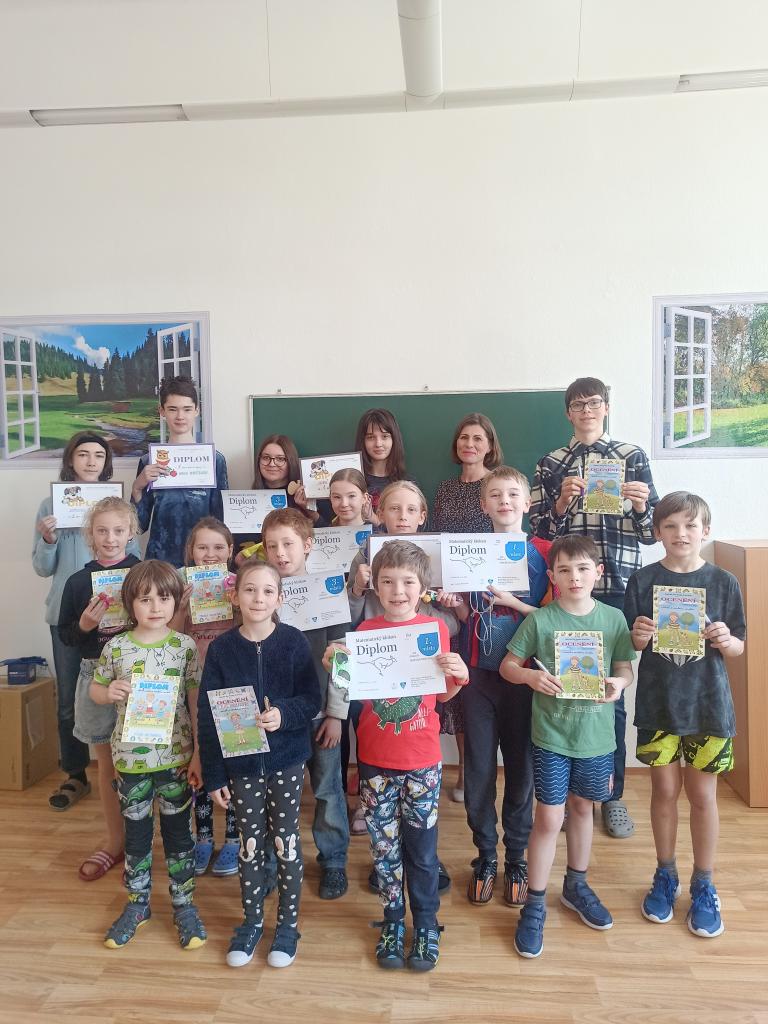 Vyhlášení - matematického Klokana, olympiády z českého jazyka a recitační soutěže., 25. 3. 2022