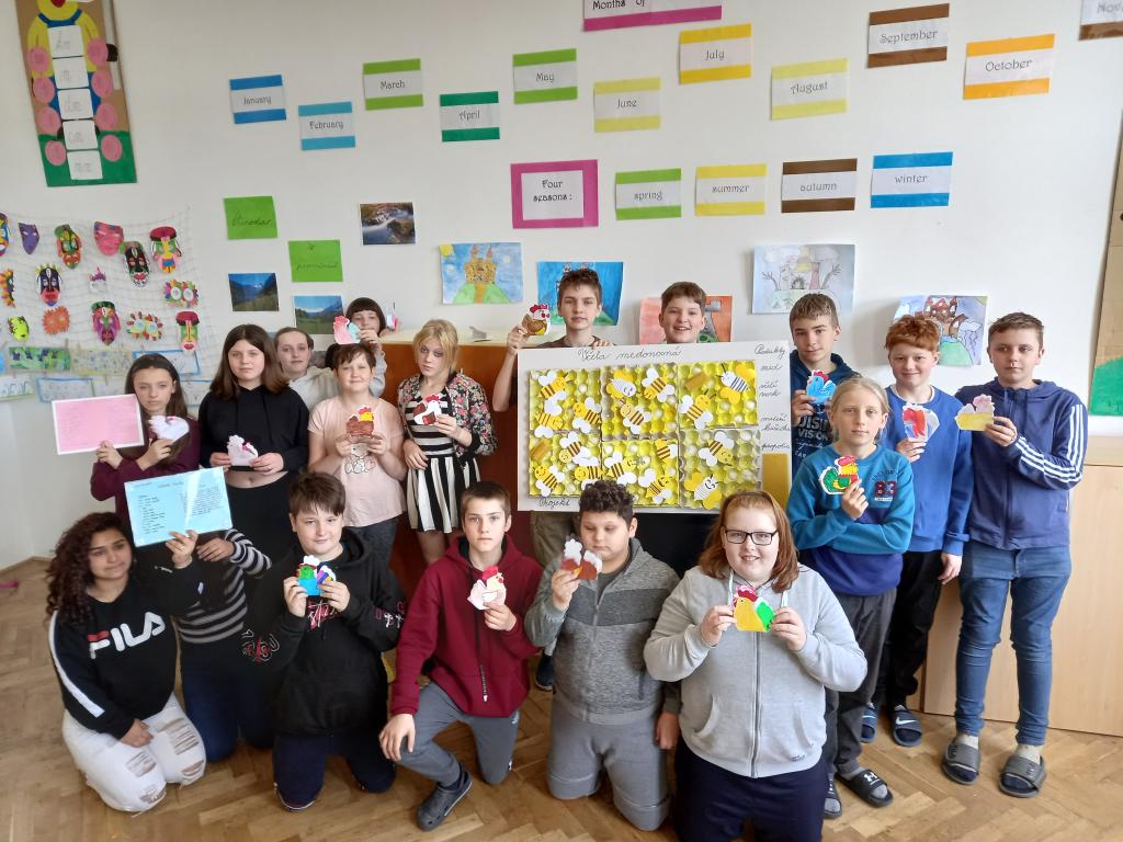 Praktické činnosti - projekt: Včela medonosná, velikonoční tvoření, 11. 4. 2022