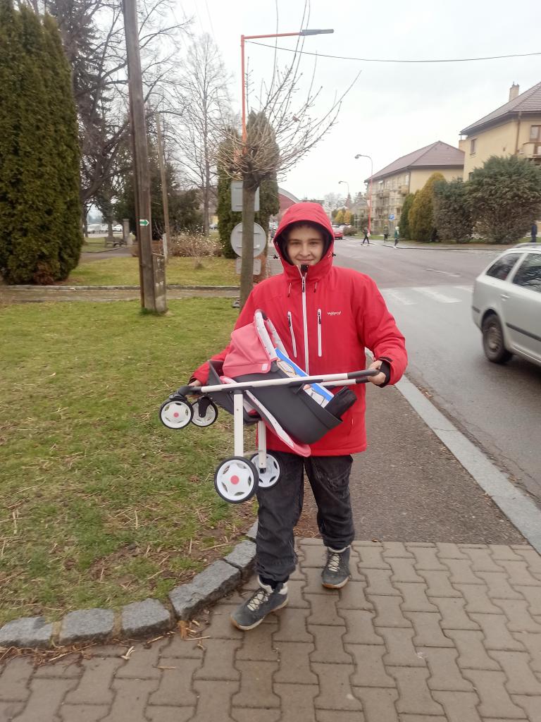 TO TU JEŠTĚ NEBYLO!, 4. 4. 2022