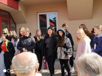 Velikonoční výrobky a tradice předané našimi žákyněmi v SeniorCentru ve Skutči, 13. 4. 2022