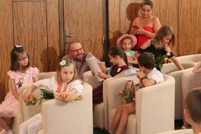 Pasování na Rytíře Řádu čtenářského spojené s předáváním vysvědčení, 30. 6. 2022