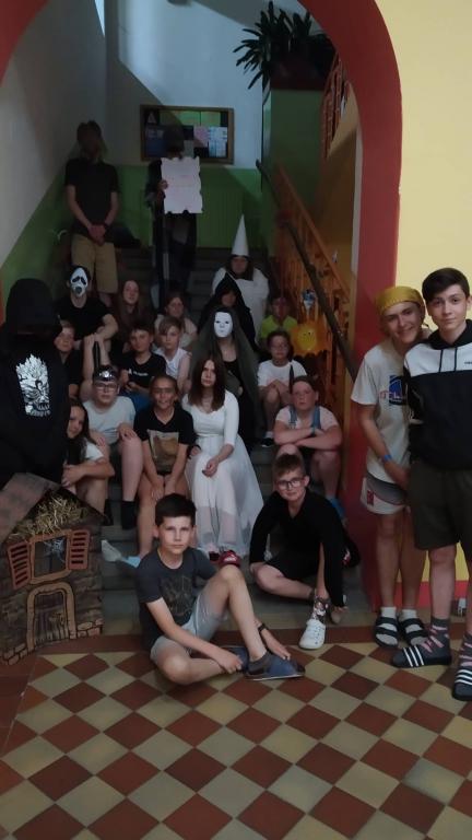Spaní ve škole, 9. 6. 2022