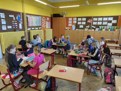 Tvoříme třídní pravidla ve skupinách a testujeme herní koutek, 2. 9. 2022