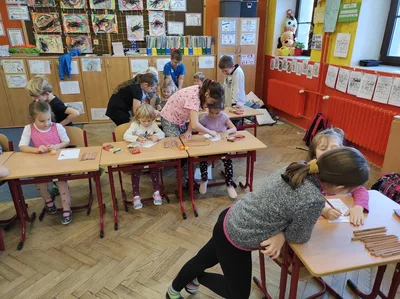 Děti dětem - Hrátky s hudbou ve 3.B - MŠ Poršova, 20. 10. 2022