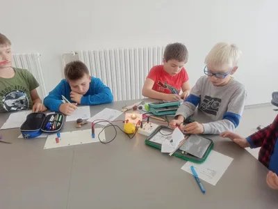 Elektrohrátky - Elektrická vodivost látek, 18. 10. 2022