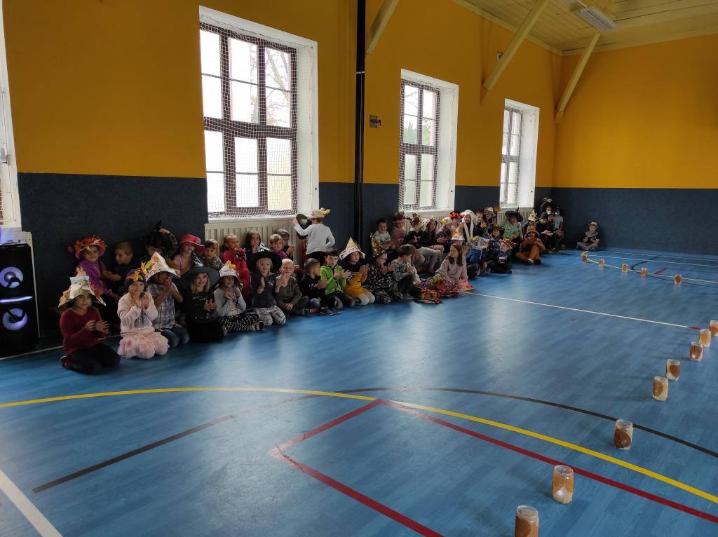 Velká módní přehlídka podzimních klobouků, 21. 10. 2022