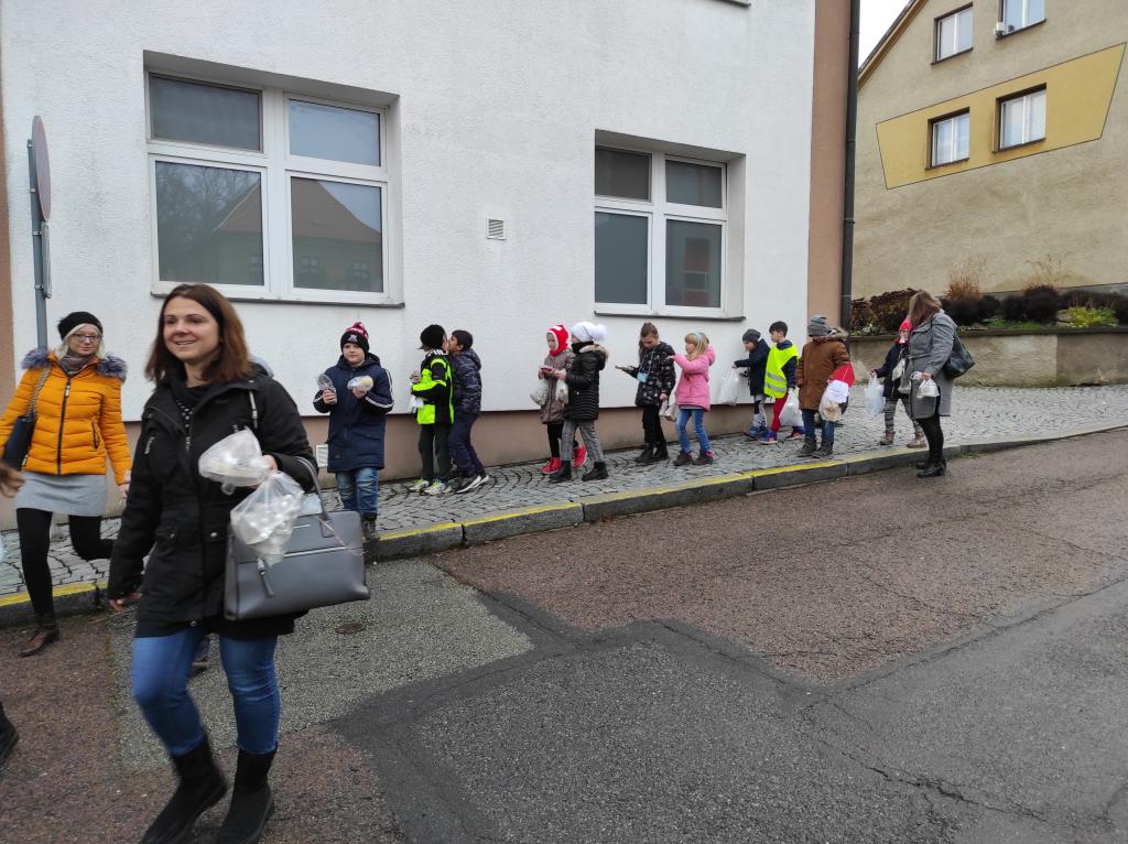 Návštěva výstavy ve Speciální základní škole, 25. 11. 2022