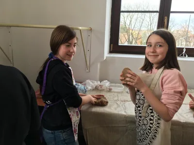 Praktické činnosti a příprava těsta na "Mikulášské perníky", 11. 11. 2022