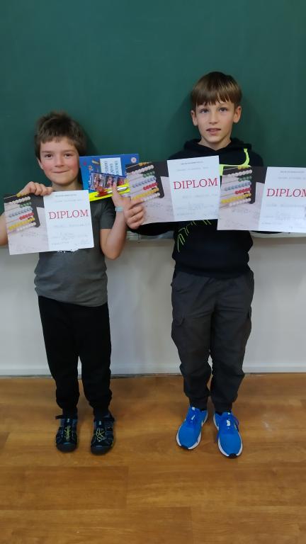 Školní kolo Logické olympiády, 10. 11. 2022