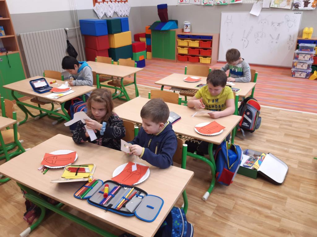 Těšíme se na Mikuláše - přípravná třída, 2. 12. 2022