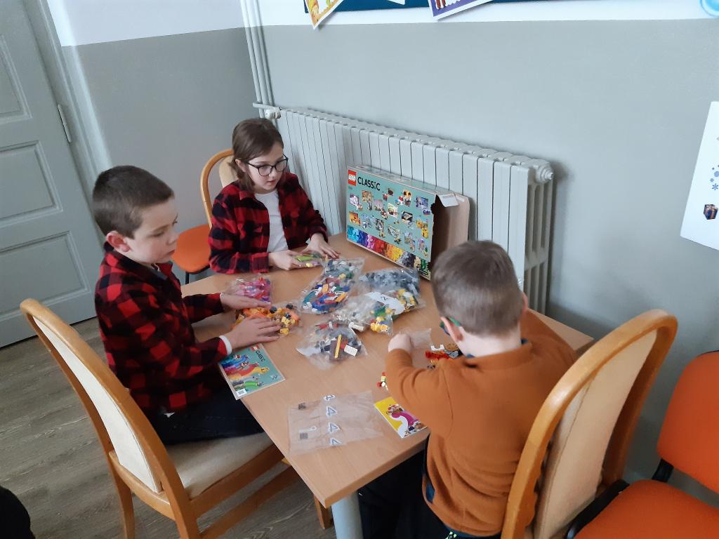 V družině už Ježíšek naděloval..., 19. 12. 2022