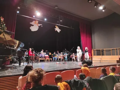 Vánoční koncert ZUŠ, 6. 12. 2022