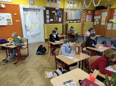 AJ - skupinová práce s pomůckami, 17. 1. 2023