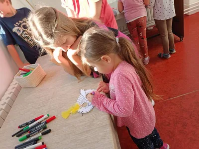 Moje první pozorování mikroskopem MŠ Poršova + 6. třída, 5. 1. 2023