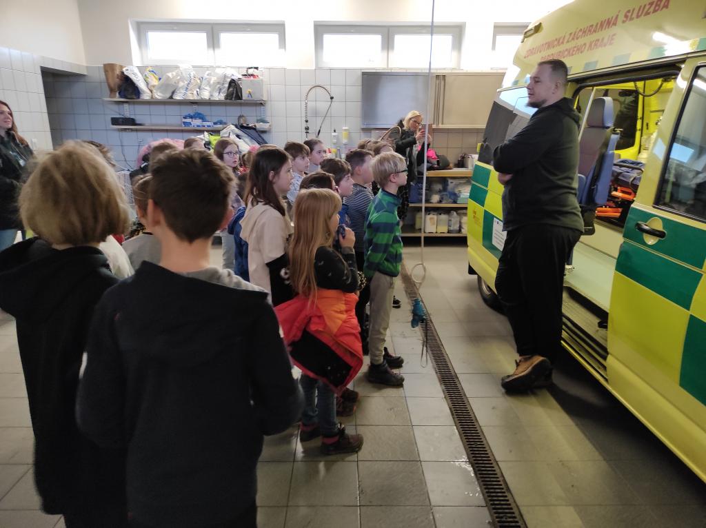 Exkurze na základnu Zdravotnické záchranné služby ve Skutči, 14. 3. 2023