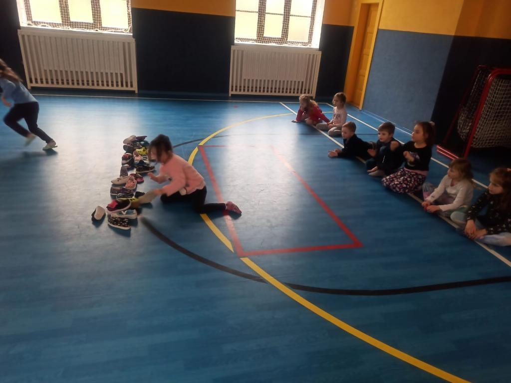 Hrátky s angličtinou v tělocvičně, 6. 3. 2023