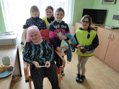 Návštěva jarní výstavy a předání velikonočních přáníček babičkám, 31. 3. 2023