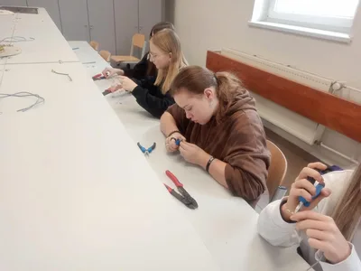 Projektový den - Střední škola automobilní Holice, 13. 3. 2023