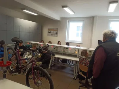 Projektový den - Střední škola automobilní Holice, 13. 3. 2023