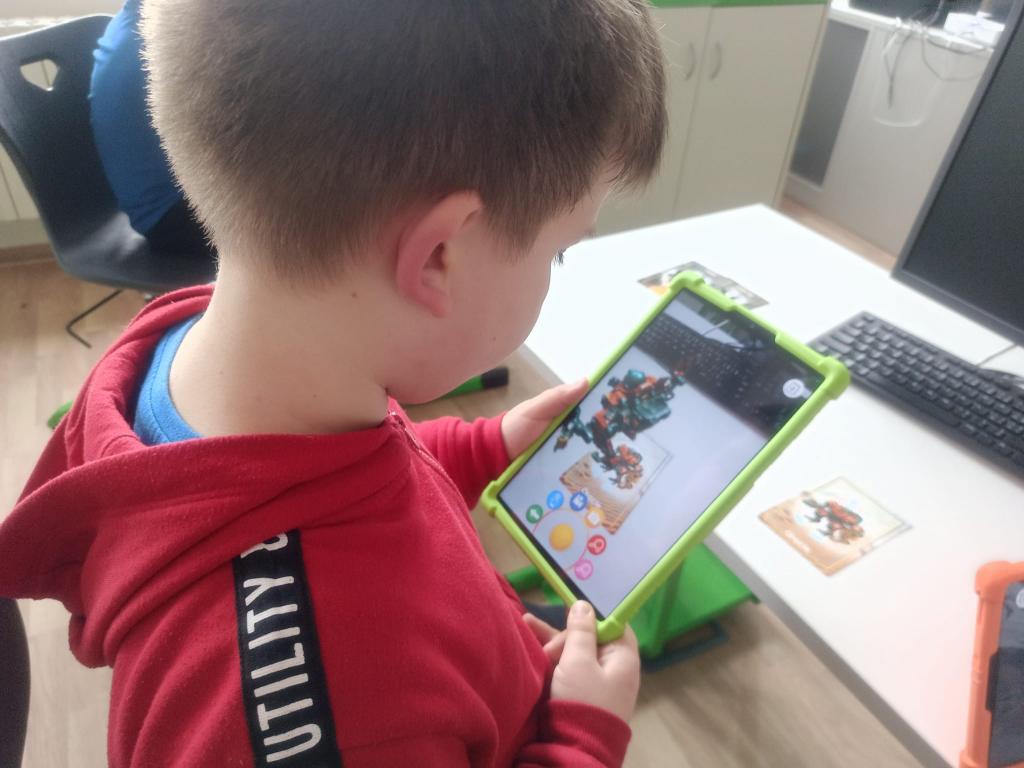 Virtuální realita a 4D objekty, 14. 3. 2023
