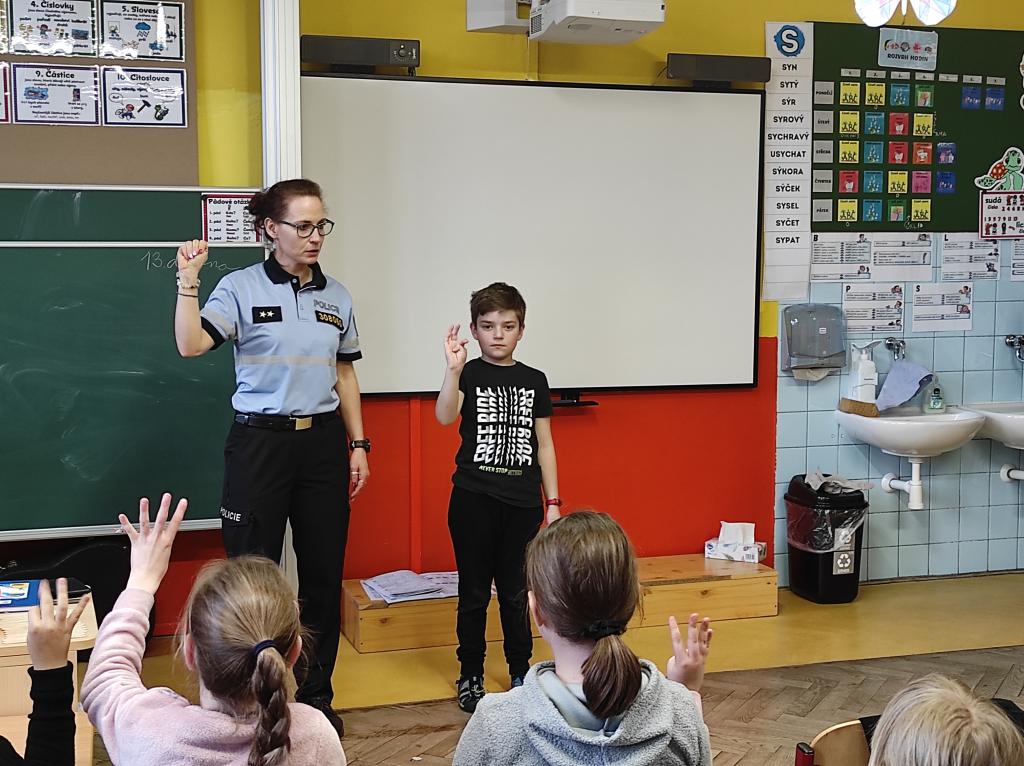 Beseda s policií, 13. 4. 2023