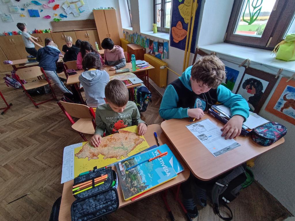 Náš svět - práce s mapou, kraje ČR, 25. 4. 2023