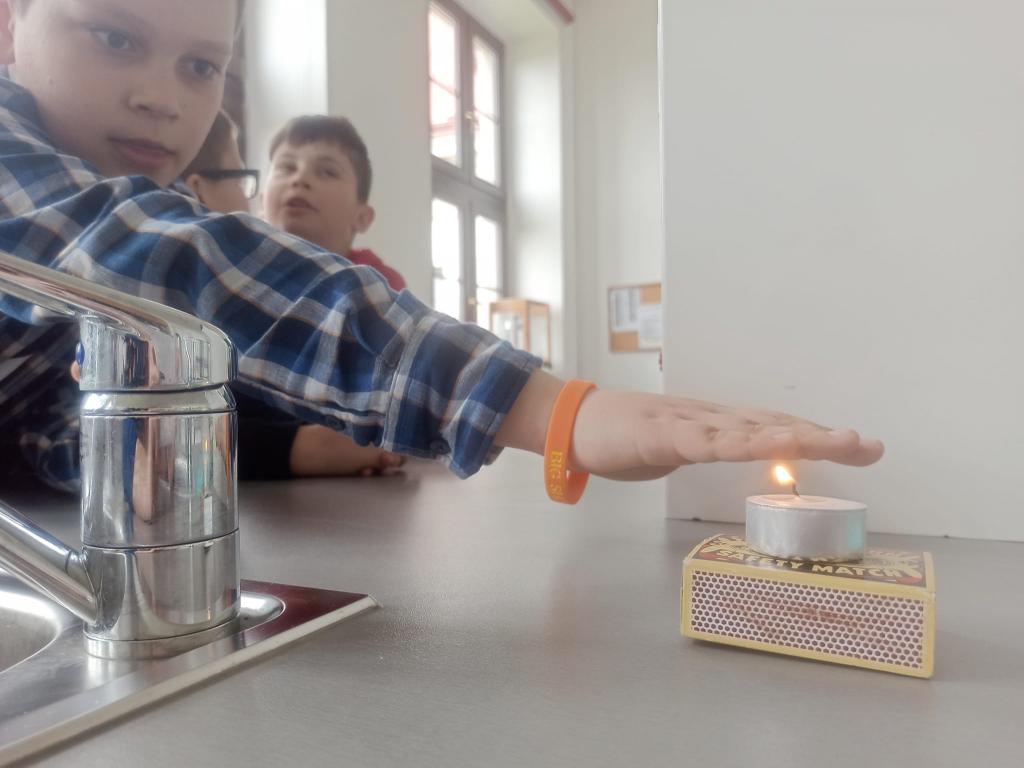 Fejk - elektrohrátky, 2. 5. 2023