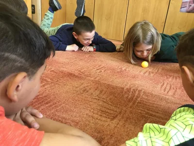 HV - dechová cvičení, hra na boomwhackers, taneček, 18. 5. 2023