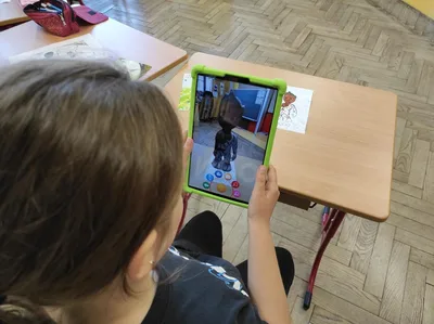 Tablety a 4D karty ve 3.B, 16. 5. 2023
