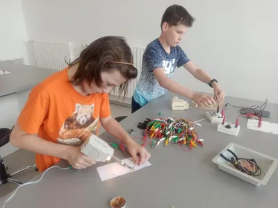 Elektrohrátky - pájíme, robotíme, elektrostavíme, 13. 6. 2023