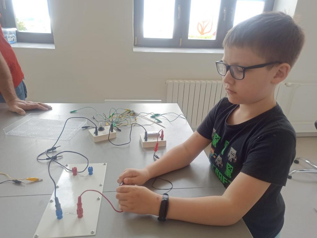 Elektrohrátky - pájíme, robotíme, elektrostavíme, 13. 6. 2023
