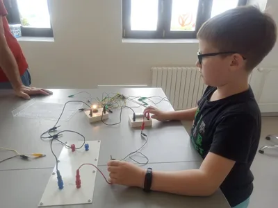 Elektrohrátky - pájíme, robotíme, elektrostavíme, 13. 6. 2023