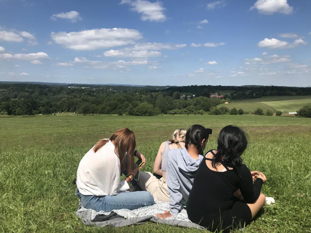 Pečení a piknik v trávě, 29. 6. 2023